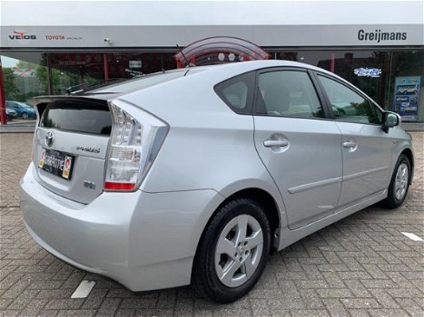 Toyota Prius - 1.8 Comfort ✅ Hybrid Automaat / Climate Control / Keyless Entry - 1