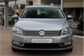 Volkswagen Passat Variant - 1.6 TDI Highline | Trekhaak | Nieuwe APK | Navi - 1 - Thumbnail