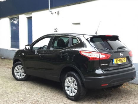 Nissan Qashqai - 1.2 115pk DIG-T Visia Airco Bluetooth Parkeersensoren - 1