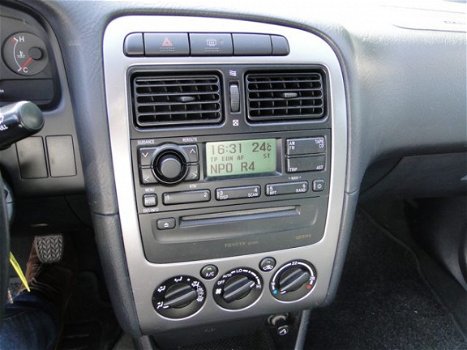 Toyota Avensis - 1.6-16V sedan Luna Climate control - 1