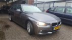 BMW 3-serie Touring - 318d High Executive - 1 - Thumbnail