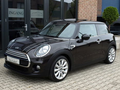 Mini Mini Cooper - 1.5 Chili Panorama/17Inch/PDC/Yours 31.000km - 1