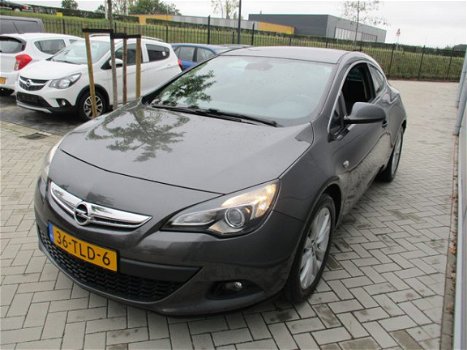 Opel Astra GTC - 1.4 Turbo 140 pk Sport Plus NAVI / RIJKLAAR navi / pdc / cruise / ecc airco - 1