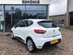 Renault Clio - 0.9 TCe Limited Navigatie, Parkeersensoren achter - 1 - Thumbnail