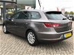 Seat Leon ST - 1.6 TDI Style Business, Navi, Parkeersensoren v+a, Dealeronderhouden - 1 - Thumbnail