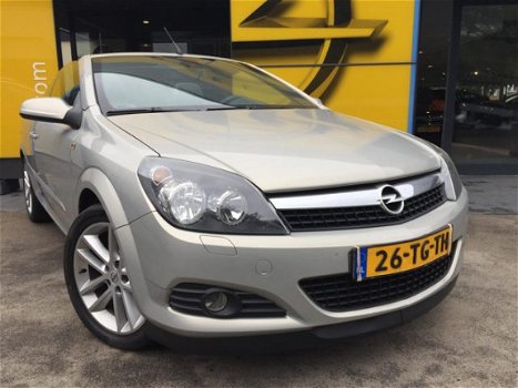 Opel Astra TwinTop - 1.6 Cosmo - 1