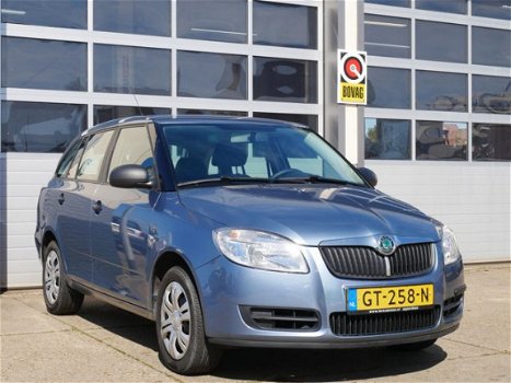 Skoda Fabia Combi - 1.6-16V Dsg Automaat, 5 Deurs, Elekt Pakket - 1