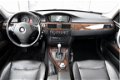 BMW 3-serie Touring - 330xd Executive * LEER * AUTOMAAT * NAVIGATIE * APK 03-2020 - 1 - Thumbnail