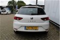 Seat Leon - 1.2 TSI Style Business Climate, cruise, Works with AppleCarPlay, parkeersensoren achter - 1 - Thumbnail