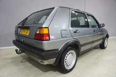 Volkswagen Golf - 1.6 CL