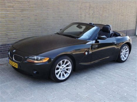 BMW Z4 Roadster - 2.2i S orig NL. Geheel dealer onderhouden - 1