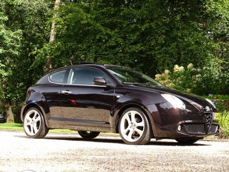 Alfa Romeo MiTo - 1.4 Turbo Sport 135PK 18inch/Schuifdak/Stoelverw - 1