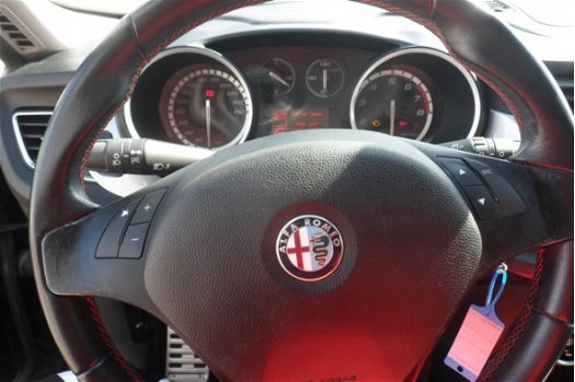 Alfa Romeo Giulietta - 1.4 Turbo MultiAir 170pk Distictive - 1