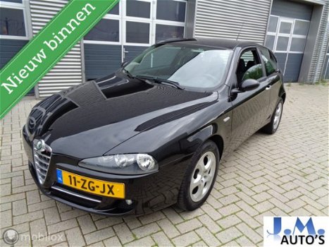 Alfa Romeo 147 - 1.6 T.Spark Business - 1