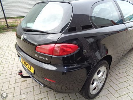 Alfa Romeo 147 - 1.6 T.Spark Business - 1