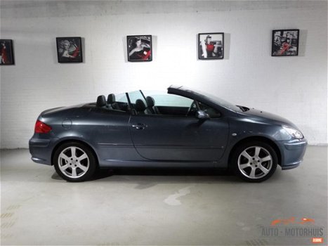 Peugeot 307 CC - 2.0 16V - 1