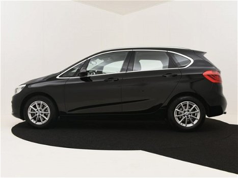 BMW 2-serie Active Tourer - 216d Centennial High Executive Automaat | Navi Prof | Leder | HUD | Adap - 1