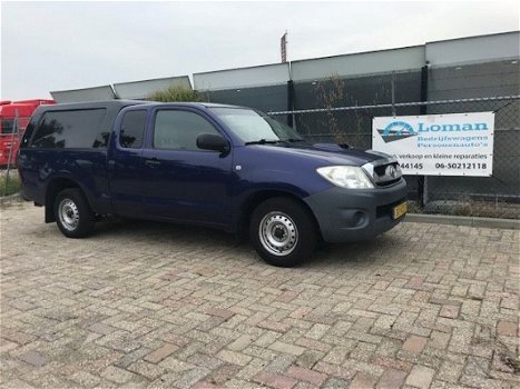 Toyota HiLux - 2.5 D-4D VX Xtra Cab - 1