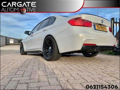 BMW 3-serie - 320d Upgrade Edition M-Performance|Harmon Kardon|200+PK|M Velgen|Start stop - 1