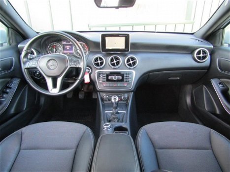 Mercedes-Benz A-klasse - 180 Style, Navi, Bluetooth, Stoelverw - 1