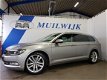 Volkswagen Passat Variant - 2.0 TDI Business Edition R - 1 - Thumbnail