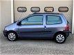 Renault Twingo - 1 - Thumbnail