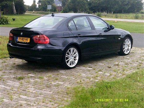 BMW 3-serie - 318i - 1