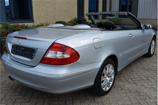 Mercedes-Benz CLK-klasse Cabrio - CLK 280 Elegance / COMAND Navi / Xenon / Leder / Memory / PDC - 1