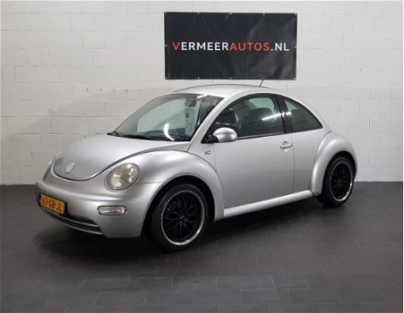 Volkswagen New Beetle - 1.6 2000 Met nieuwe APK. DISTRIBUTIERIEM VERVANGEN 150.000KM - 1
