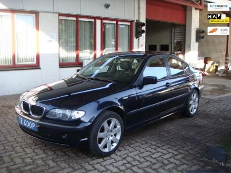 BMW 3-serie - 318d - 1