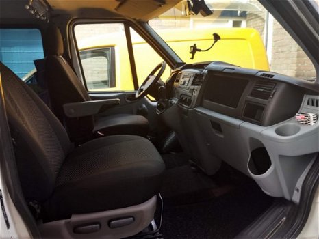 Ford Transit Tourneo - 4