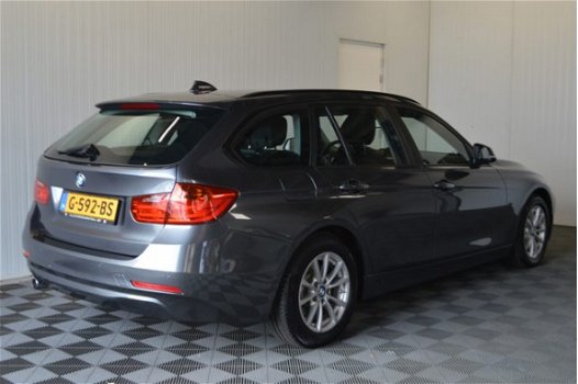 BMW 3-serie Touring - 318d // LEER NAVI CRUISE CLIMA PDC - 1