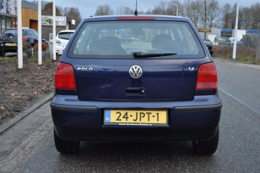 Volkswagen Polo - 1.4-16V LICHTMETALEN VELGEN/STUURBEKRACHTIGING/nieuweAPK/NAP/ZEER ZUINIG IN VERBRU - 1