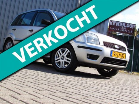 Ford Fusion - 1.4-16V Trend Automaat Elektr.Pakket Apk Nw Banden - 1