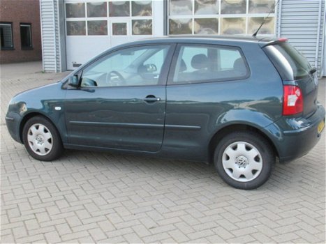 Volkswagen Polo - 1.4-16V GERESERVEERD - 1