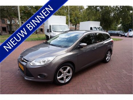 Ford Focus Wagon - 1.0 EcoBoost Trend 100PK RIJDT ZEER GOED EN ZUINIG, , - 1