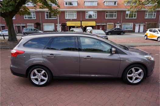 Ford Focus Wagon - 1.0 EcoBoost Trend 100PK RIJDT ZEER GOED EN ZUINIG, , - 1