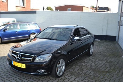 Mercedes-Benz C-klasse - 320 CDI Avantgarde AMG / Glasdak / Groot Navi - 1