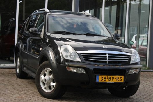 SsangYong Rexton - RX 270 Xdi bj 2005✅ Grijs Kenteken Leer - 1