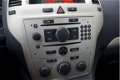 Opel Zafira - 1.8 Executive Navi_Airco_Cruise_PDC_Trekh - 1 - Thumbnail