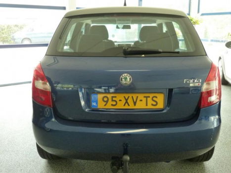 Skoda Fabia - 1.6-16V Sport - 1