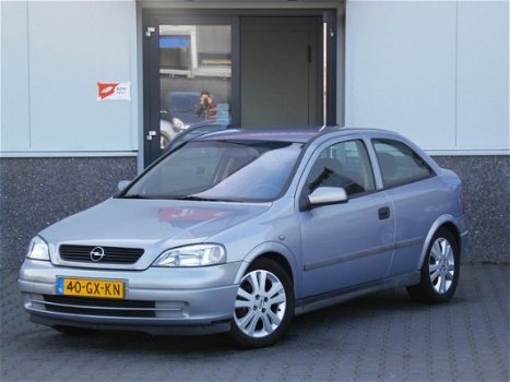 Opel Astra - 1.6-16V Comfort APK 2019 (bj2001) - 1