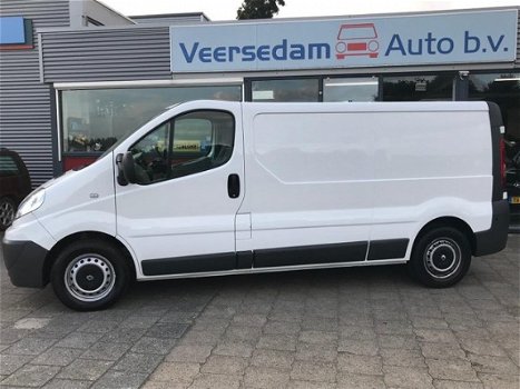 Renault Trafic - 2.0 dCi T29 L2H1 Générique Airco, trekhaak, 3 zits - 1