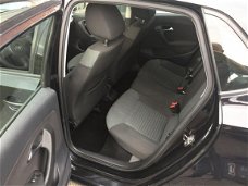 Volkswagen Polo - 1.4-16V Highline