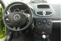 Renault Clio Estate - 1.2-16V Collection NL-Auto Airco/cruise - 1 - Thumbnail