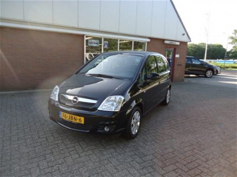 Opel Meriva - 1.6-16V Temptation Trekhaak Airco - 1