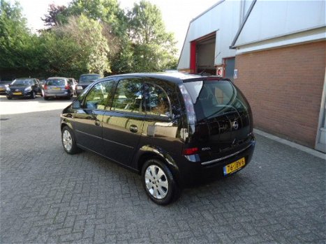 Opel Meriva - 1.6-16V Temptation Trekhaak Airco - 1