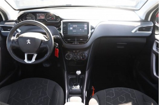 Peugeot 2008 - 1.2 PureTech Active AUTOMAAT NAVI(FULL MAP), ECC, CR.CONTROL, PAN.DAK, TREKHAAK, 16