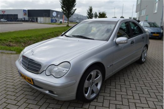 Mercedes-Benz C-klasse - 180 Avantgarde TOPSTAAT, Leder, Cruise - 1