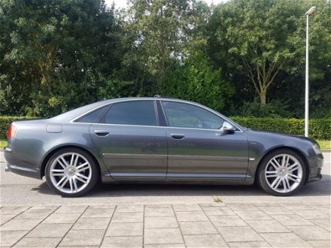 Audi A8 - 5.2 S8 Pro Line / V10 / 450pk / org. NL - 1